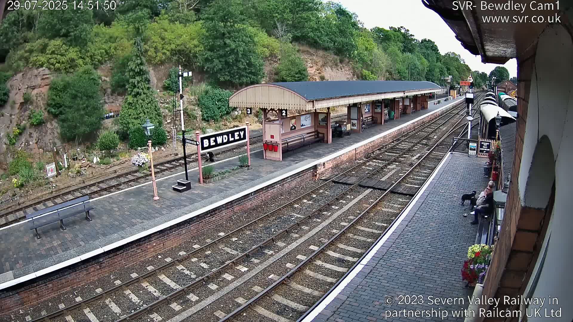 Bewdley Station İnside on the Severn Valley Railway Live Cam - Bewdley, Wyre Forest, Worcestershire, West Midlands, England, United Kingdomth on the Severn Valley Railway 2025-02-27 22:40