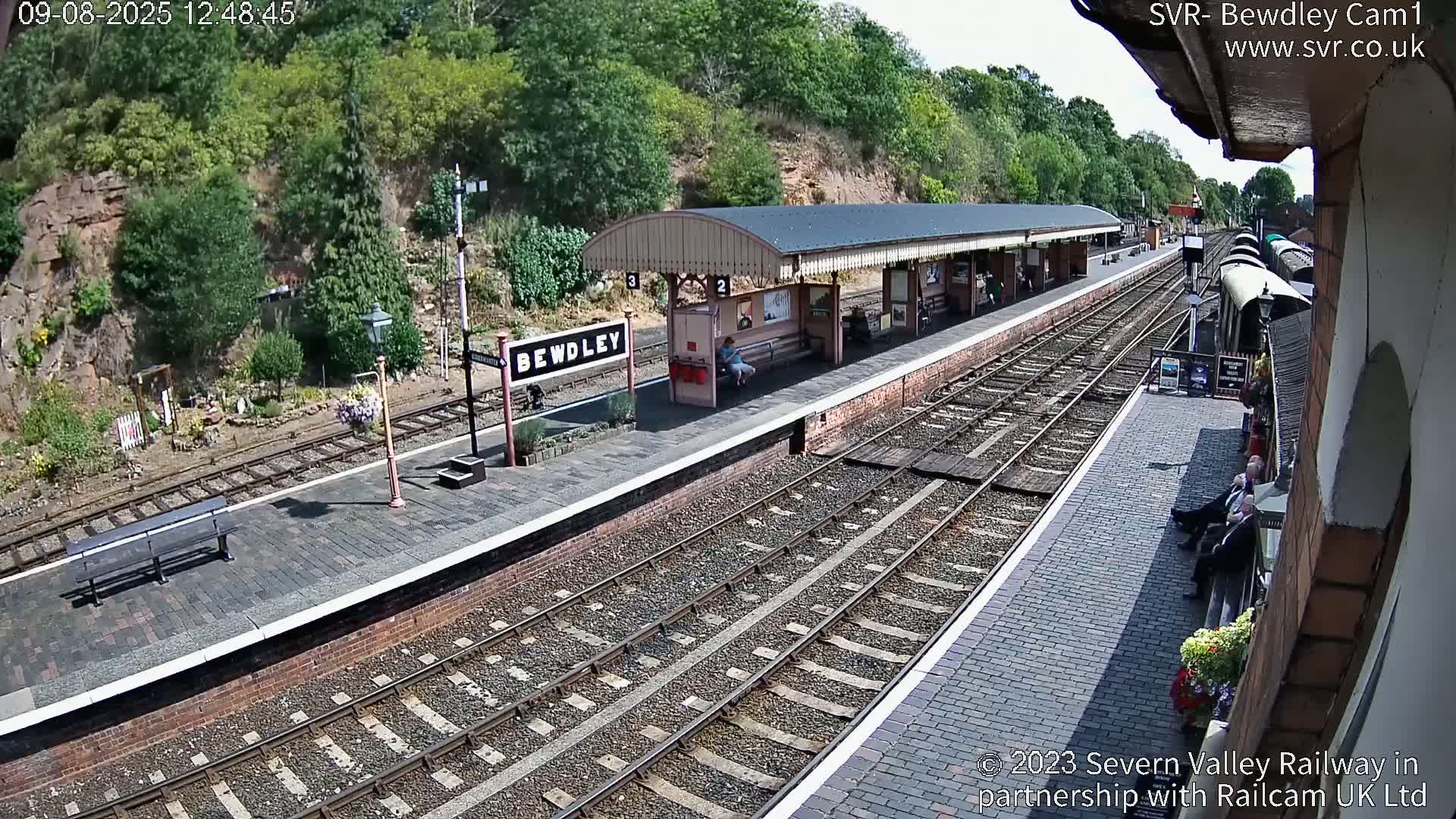 Bewdley Station İnside on the Severn Valley Railway Live Cam - Bewdley, Wyre Forest, Worcestershire, West Midlands, England, United Kingdomth on the Severn Valley Railway 2025-02-27 22:40