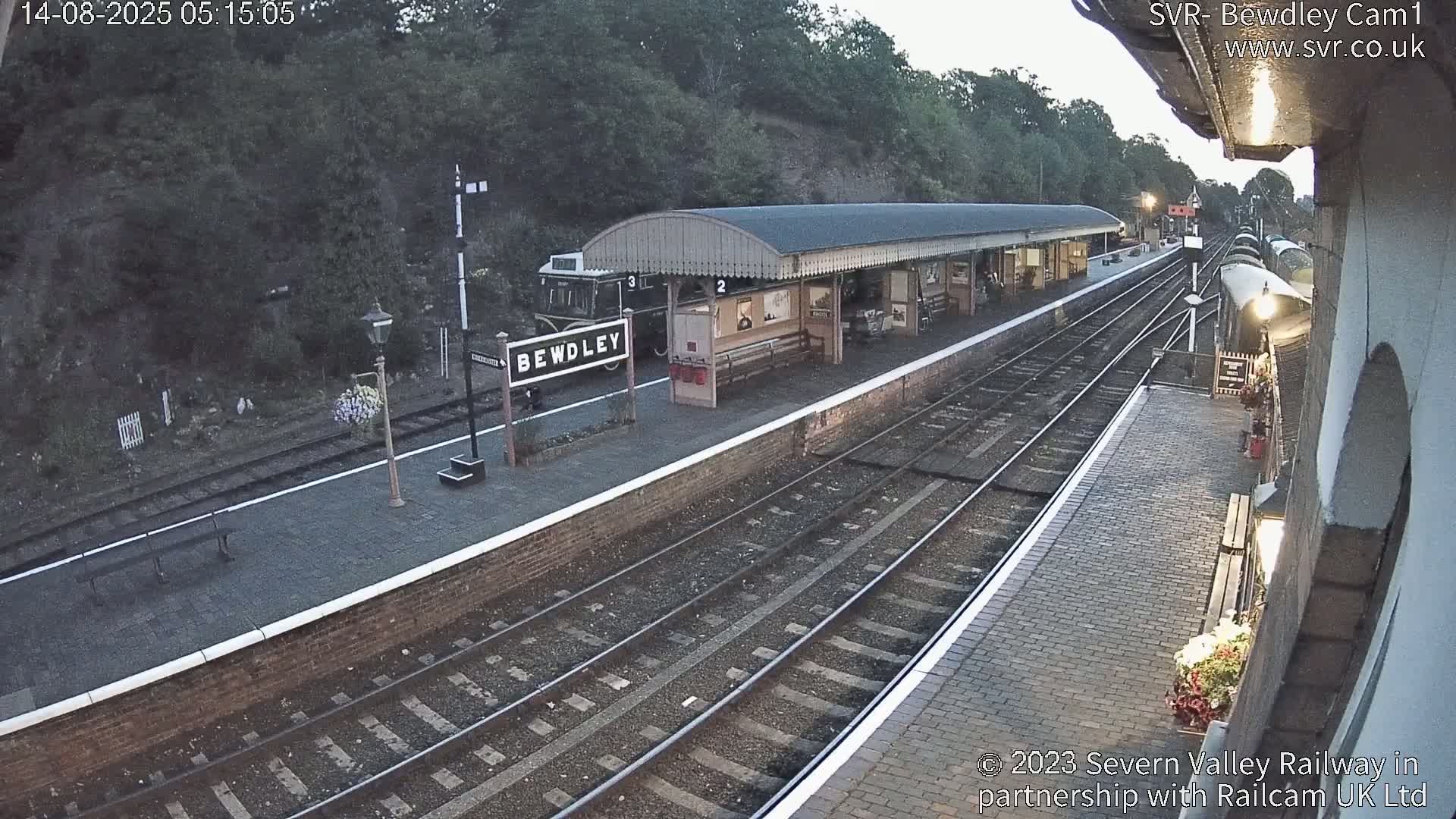 Bewdley Station İnside on the Severn Valley Railway Live Cam - Bewdley, Wyre Forest, Worcestershire, West Midlands, England, United Kingdomth on the Severn Valley Railway 2025-02-27 22:40