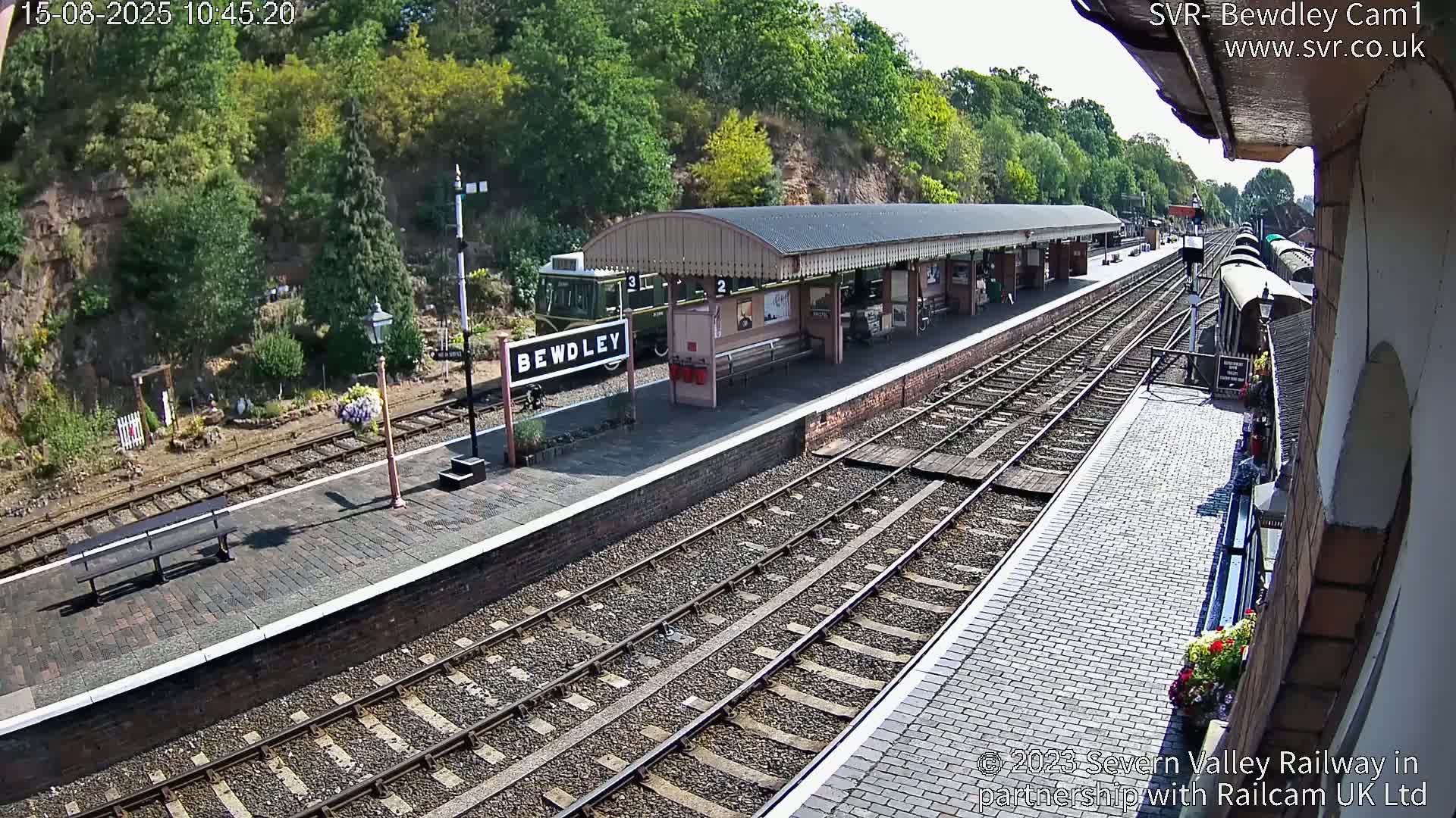 Bewdley Station İnside on the Severn Valley Railway Live Cam - Bewdley, Wyre Forest, Worcestershire, West Midlands, England, United Kingdomth on the Severn Valley Railway 2025-02-27 22:40