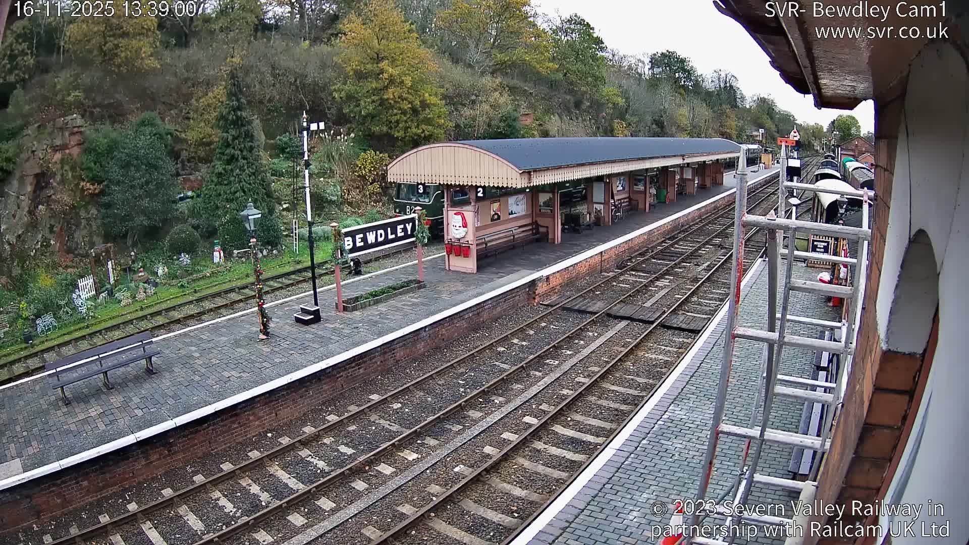 Bewdley Station İnside on the Severn Valley Railway Live Cam - Bewdley, Wyre Forest, Worcestershire, West Midlands, England, United Kingdomth on the Severn Valley Railway 2025-02-27 22:40