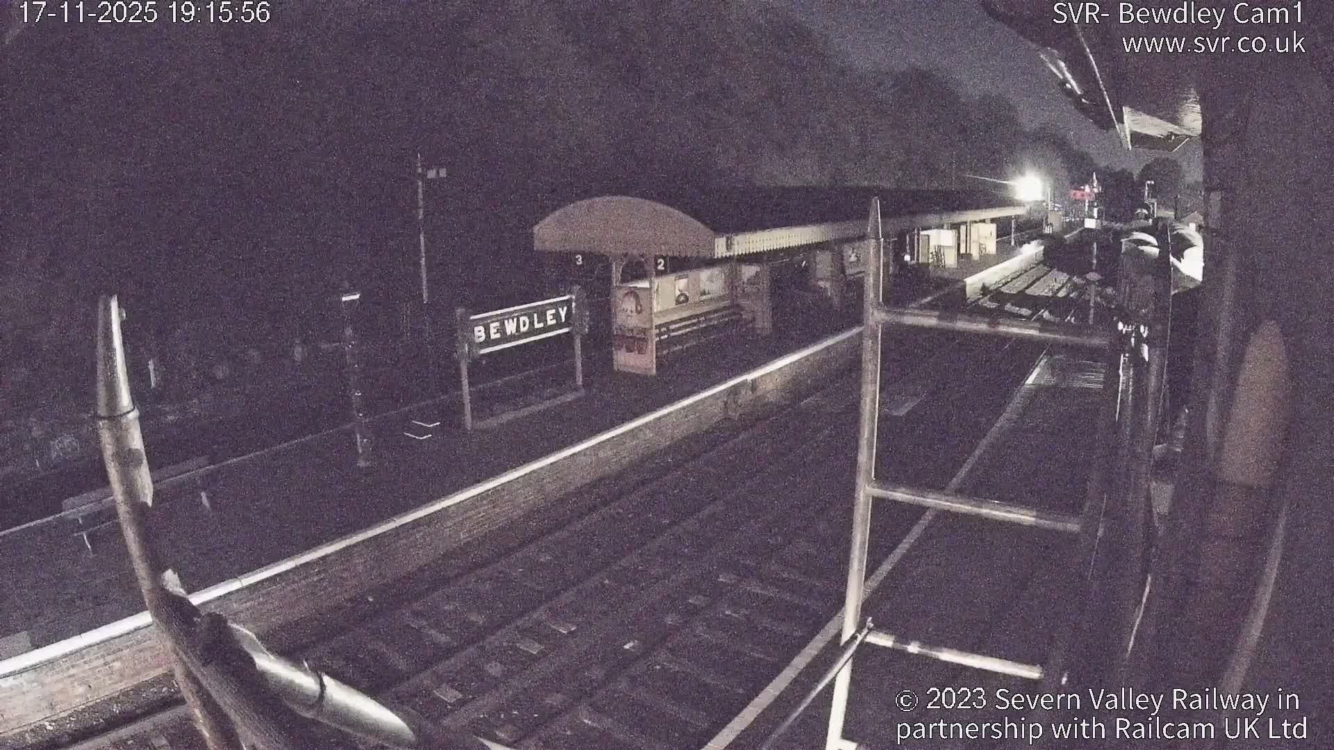 Bewdley Station İnside on the Severn Valley Railway Live Cam - Bewdley, Wyre Forest, Worcestershire, West Midlands, England, United Kingdomth on the Severn Valley Railway 2025-02-27 22:40