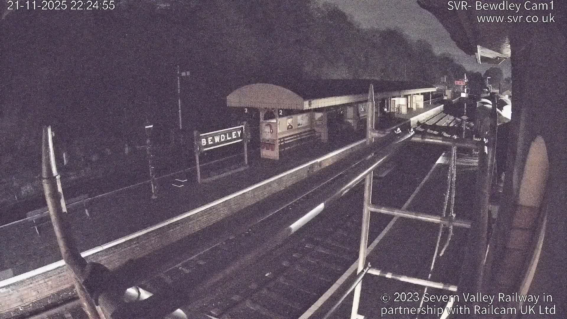 Bewdley Station İnside on the Severn Valley Railway Live Cam - Bewdley, Wyre Forest, Worcestershire, West Midlands, England, United Kingdomth on the Severn Valley Railway 2025-02-27 22:40