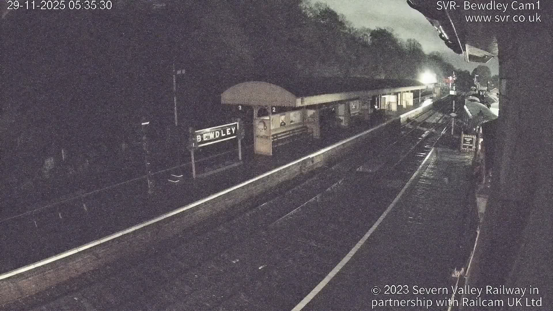 Bewdley Station İnside on the Severn Valley Railway Live Cam - Bewdley, Wyre Forest, Worcestershire, West Midlands, England, United Kingdomth on the Severn Valley Railway 2025-02-27 22:40