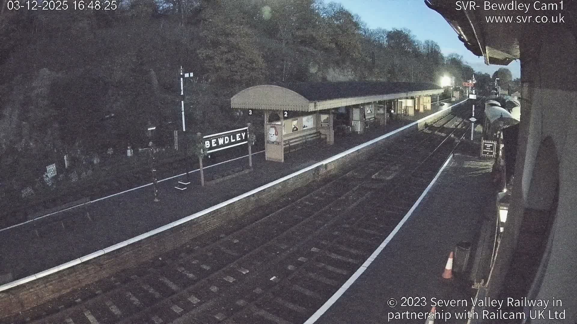 Bewdley Station İnside on the Severn Valley Railway Live Cam - Bewdley, Wyre Forest, Worcestershire, West Midlands, England, United Kingdomth on the Severn Valley Railway 2025-02-27 22:40