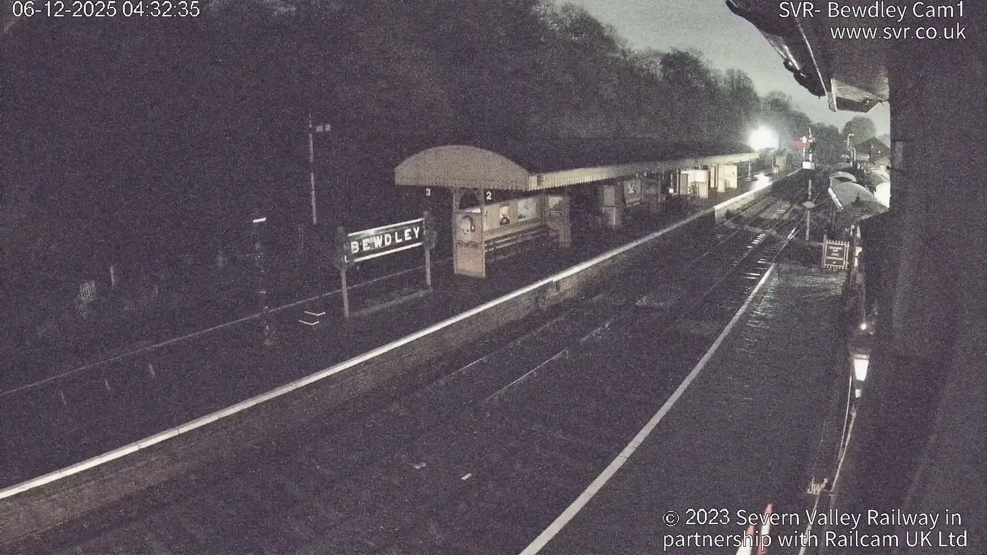 Bewdley Station İnside on the Severn Valley Railway Live Cam - Bewdley, Wyre Forest, Worcestershire, West Midlands, England, United Kingdomth on the Severn Valley Railway 2025-02-27 22:40