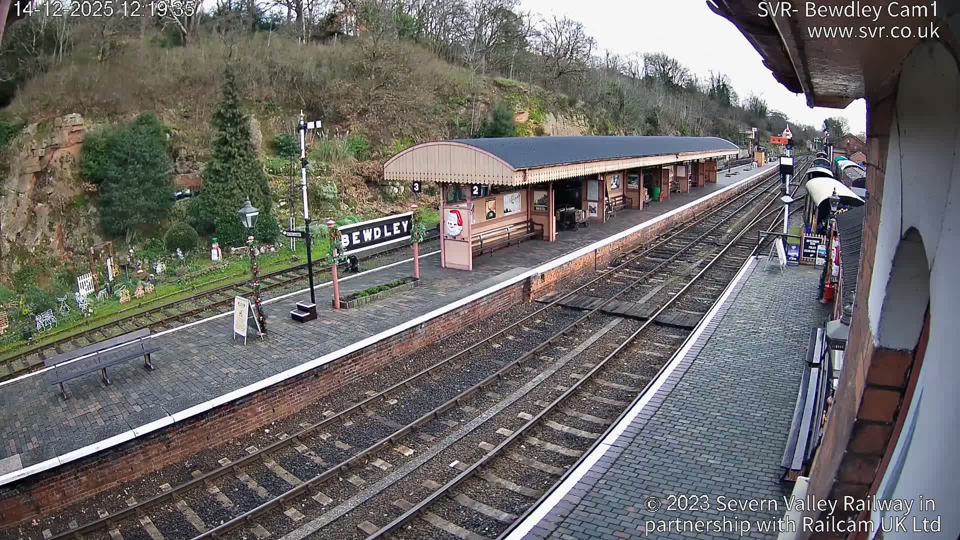 Bewdley Station İnside on the Severn Valley Railway Live Cam - Bewdley, Wyre Forest, Worcestershire, West Midlands, England, United Kingdomth on the Severn Valley Railway 2025-02-27 22:40