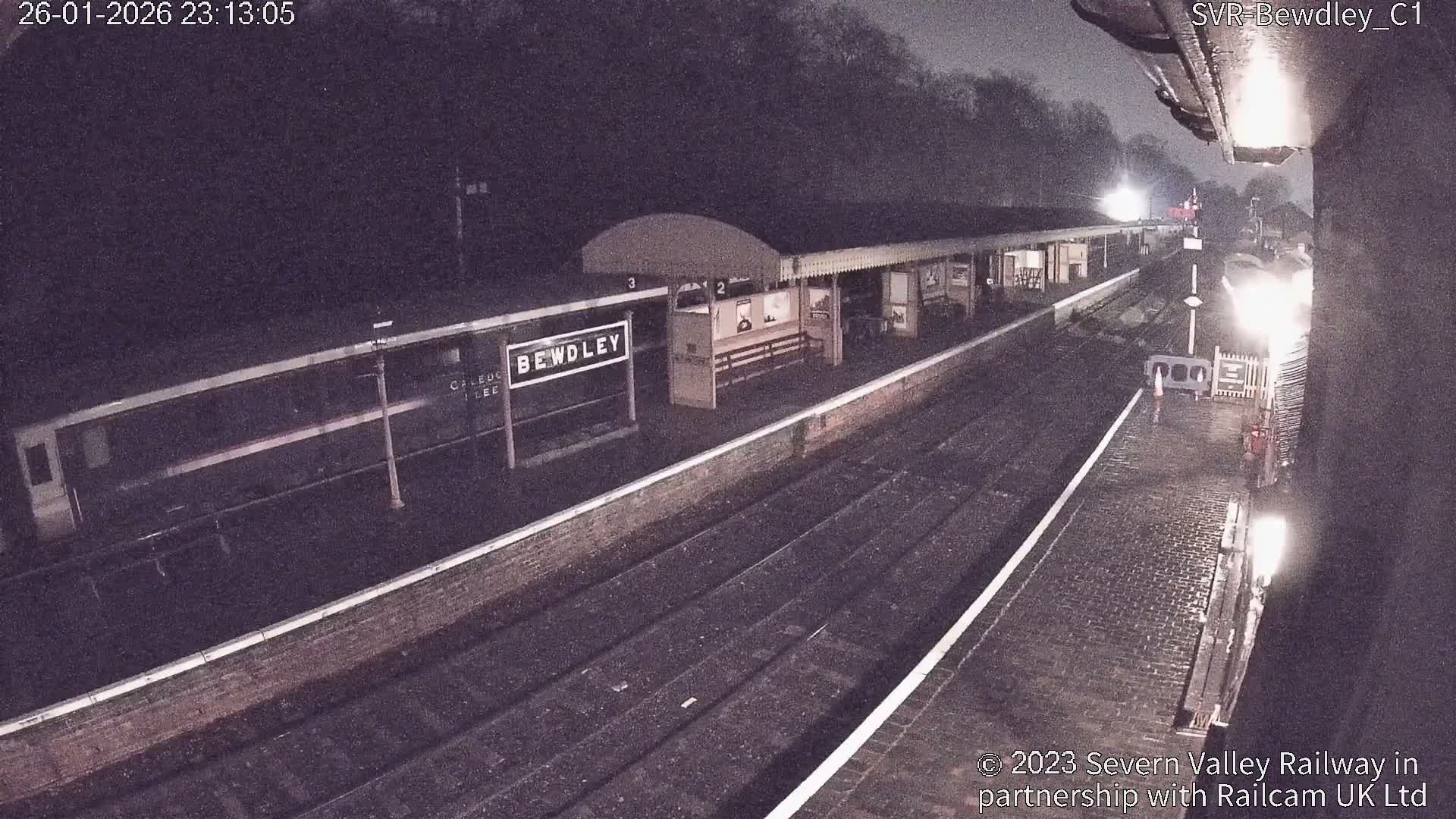 Bewdley Station İnside on the Severn Valley Railway Live Cam - Bewdley, Wyre Forest, Worcestershire, West Midlands, England, United Kingdomth on the Severn Valley Railway 2025-02-27 22:40