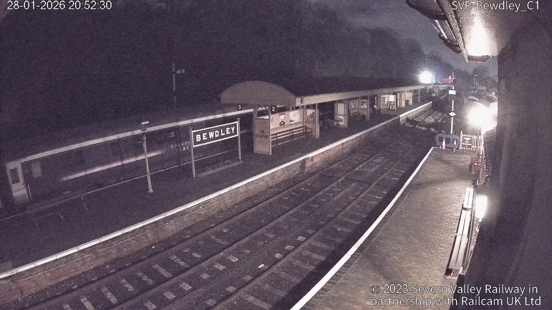 Bewdley Station İnside on the Severn Valley Railway Live Cam - Bewdley, Wyre Forest, Worcestershire, West Midlands, England, United Kingdomth on the Severn Valley Railway 2025-02-27 22:40