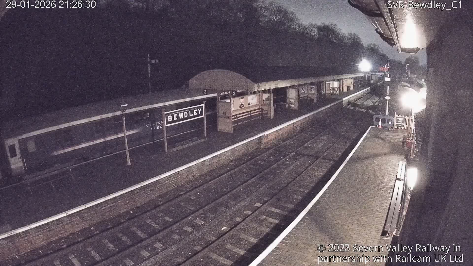 Bewdley Station İnside on the Severn Valley Railway Live Cam - Bewdley, Wyre Forest, Worcestershire, West Midlands, England, United Kingdomth on the Severn Valley Railway 2025-02-27 22:40