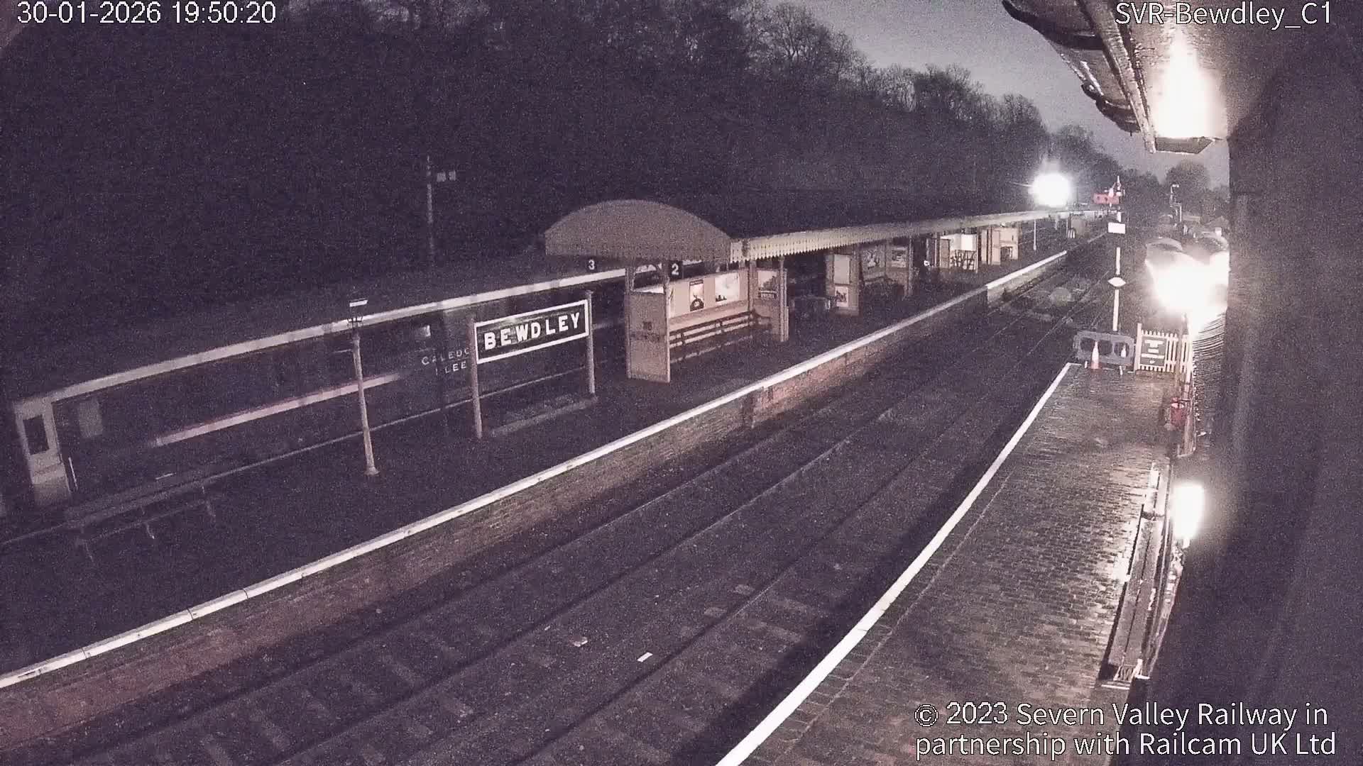 Bewdley Station İnside on the Severn Valley Railway Live Cam - Bewdley, Wyre Forest, Worcestershire, West Midlands, England, United Kingdomth on the Severn Valley Railway 2025-02-27 22:40