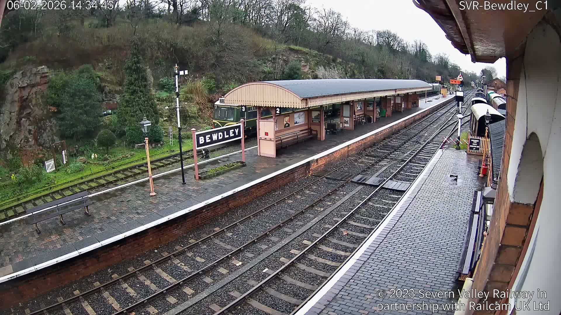 Bewdley Station İnside on the Severn Valley Railway Live Cam - Bewdley, Wyre Forest, Worcestershire, West Midlands, England, United Kingdomth on the Severn Valley Railway 2025-02-27 22:40