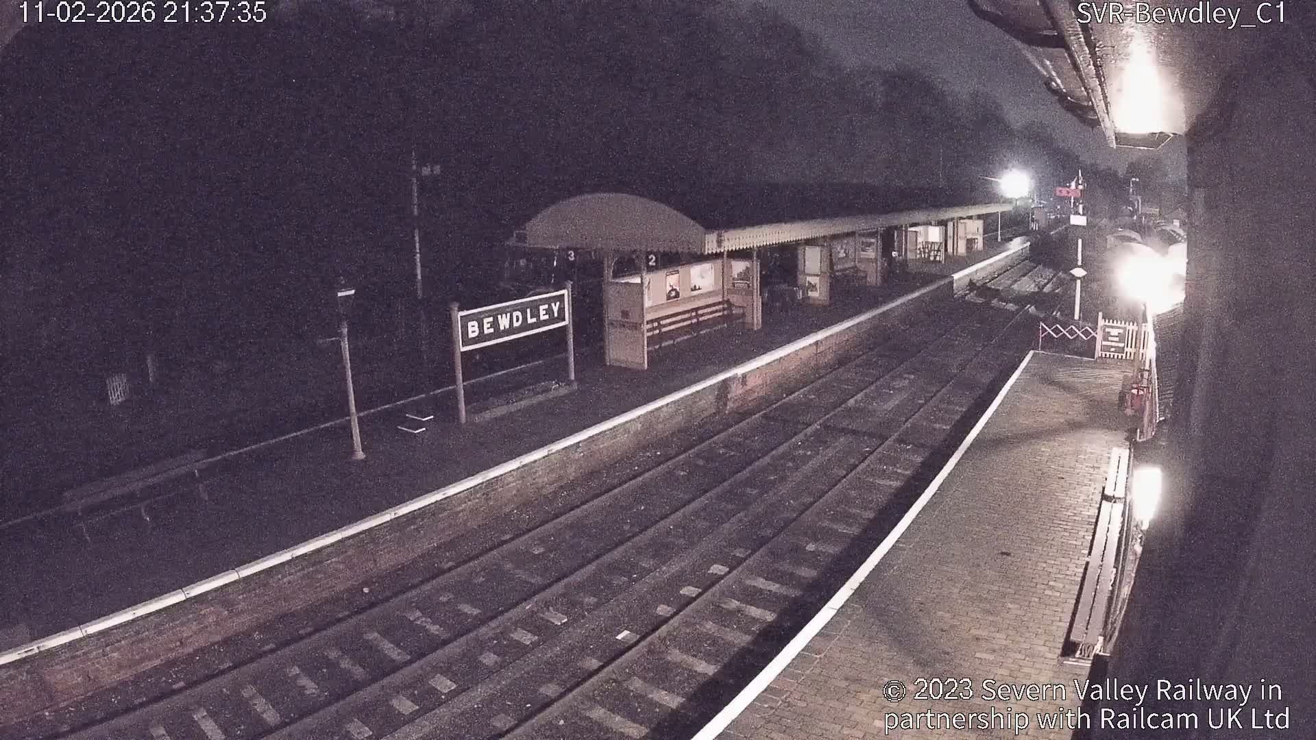 Bewdley Station İnside on the Severn Valley Railway Live Cam - Bewdley, Wyre Forest, Worcestershire, West Midlands, England, United Kingdomth on the Severn Valley Railway 2025-02-27 22:40