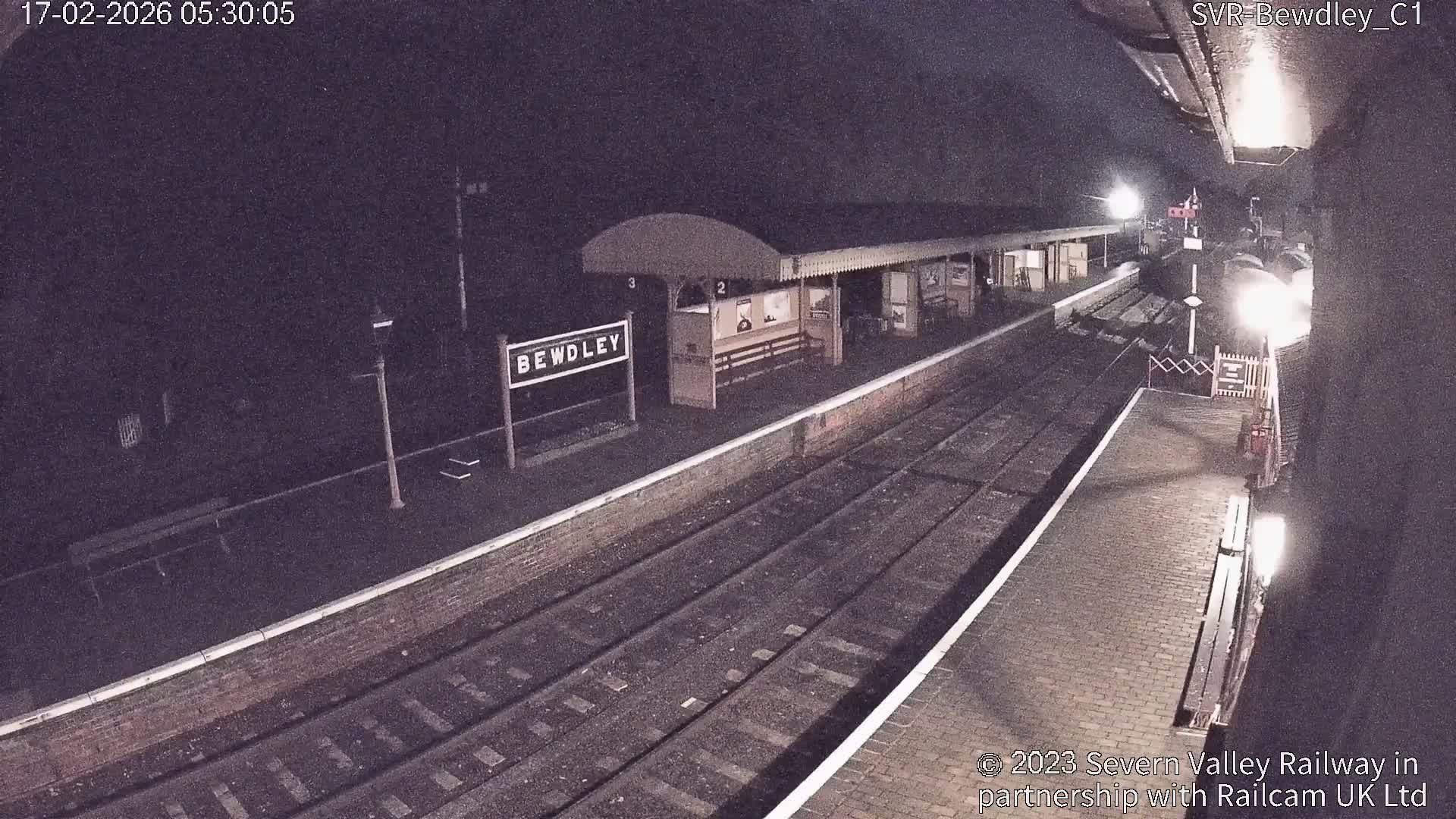 Bewdley Station İnside on the Severn Valley Railway Live Cam - Bewdley, Wyre Forest, Worcestershire, West Midlands, England, United Kingdomth on the Severn Valley Railway 2025-02-27 22:40