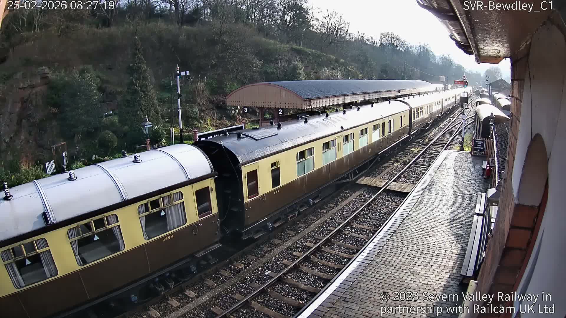 Bewdley Station İnside on the Severn Valley Railway Live Cam - Bewdley, Wyre Forest, Worcestershire, West Midlands, England, United Kingdomth on the Severn Valley Railway 2025-02-27 22:40