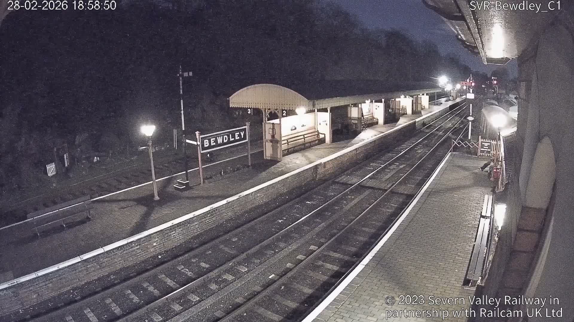 Bewdley Station İnside on the Severn Valley Railway Live Cam - Bewdley, Wyre Forest, Worcestershire, West Midlands, England, United Kingdomth on the Severn Valley Railway 2025-02-27 22:40