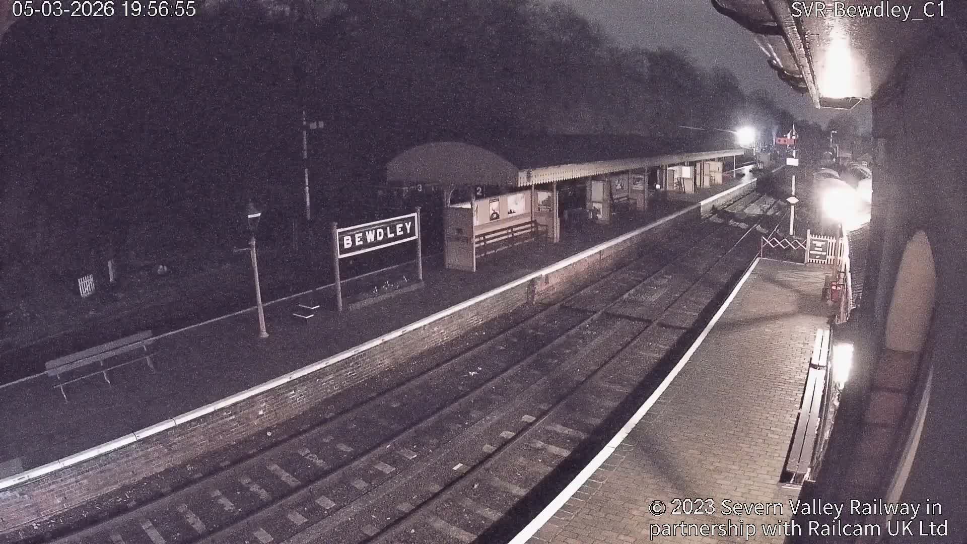 Bewdley Station İnside on the Severn Valley Railway Live Cam - Bewdley, Wyre Forest, Worcestershire, West Midlands, England, United Kingdomth on the Severn Valley Railway 2025-02-27 22:40