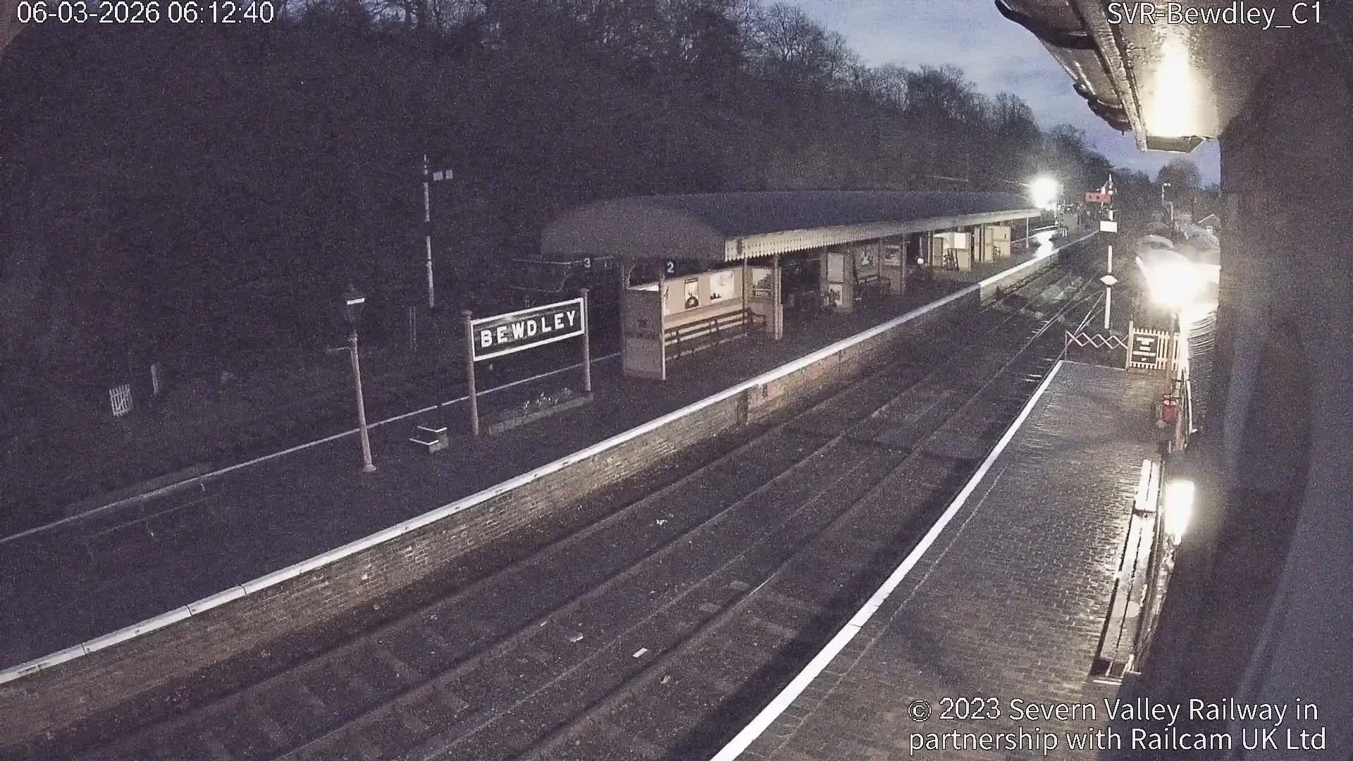 Bewdley Station İnside on the Severn Valley Railway Live Cam - Bewdley, Wyre Forest, Worcestershire, West Midlands, England, United Kingdomth on the Severn Valley Railway 2025-02-27 22:40