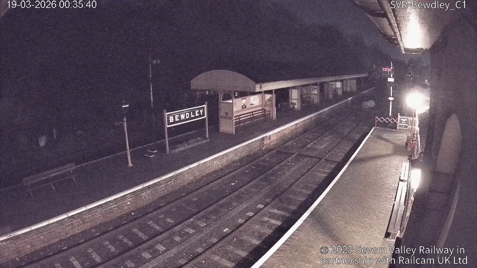 Bewdley Station İnside on the Severn Valley Railway Live Cam - Bewdley, Wyre Forest, Worcestershire, West Midlands, England, United Kingdomth on the Severn Valley Railway 2025-02-27 22:40