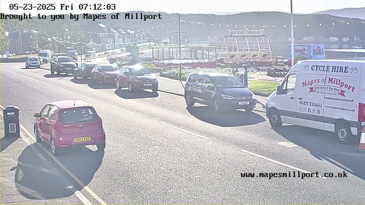 Millport Town & Coast Live Cam - Millport, North Ayrshire, Ayrshire and Arran, Scotland, United Kingdom