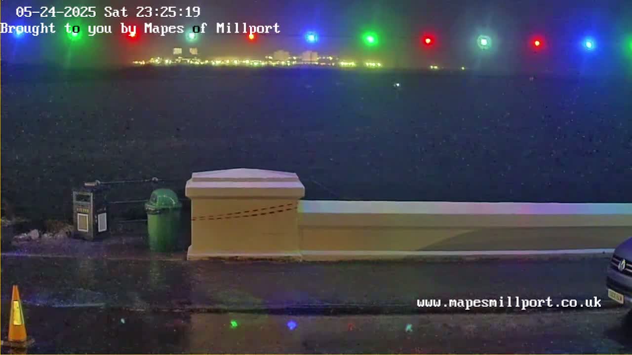 Millport Town & Coast Live Cam - Millport, North Ayrshire, Ayrshire and Arran, Scotland, United Kingdom
