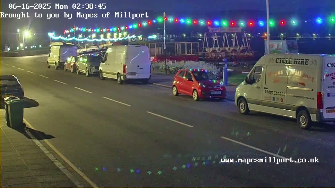 Millport Town & Coast Live Cam - Millport, North Ayrshire, Ayrshire and Arran, Scotland, United Kingdom
