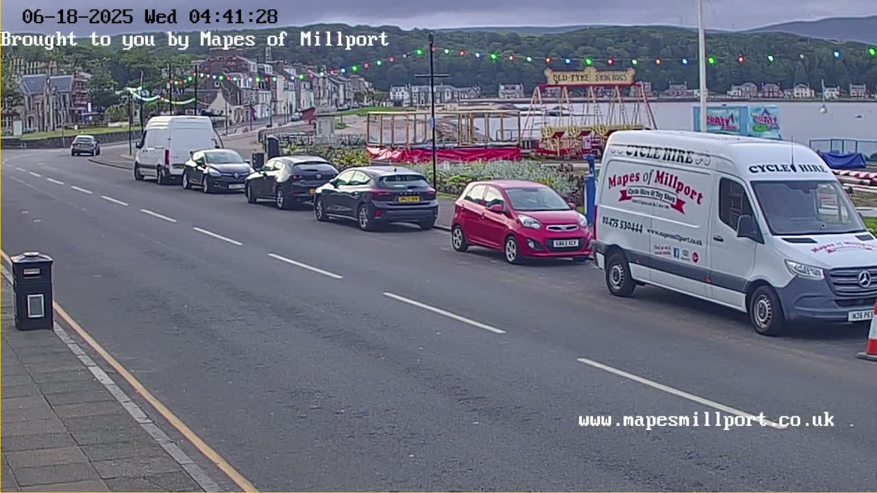 Millport Town & Coast Live Cam - Millport, North Ayrshire, Ayrshire and Arran, Scotland, United Kingdom