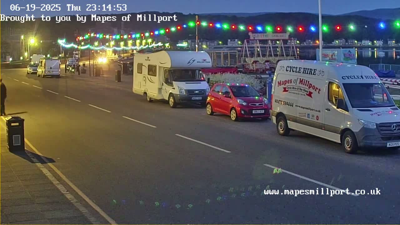 Millport Town & Coast Live Cam - Millport, North Ayrshire, Ayrshire and Arran, Scotland, United Kingdom