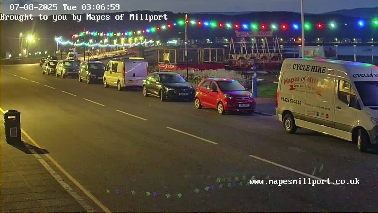 Millport Town & Coast Live Cam - Millport, North Ayrshire, Ayrshire and Arran, Scotland, United Kingdom