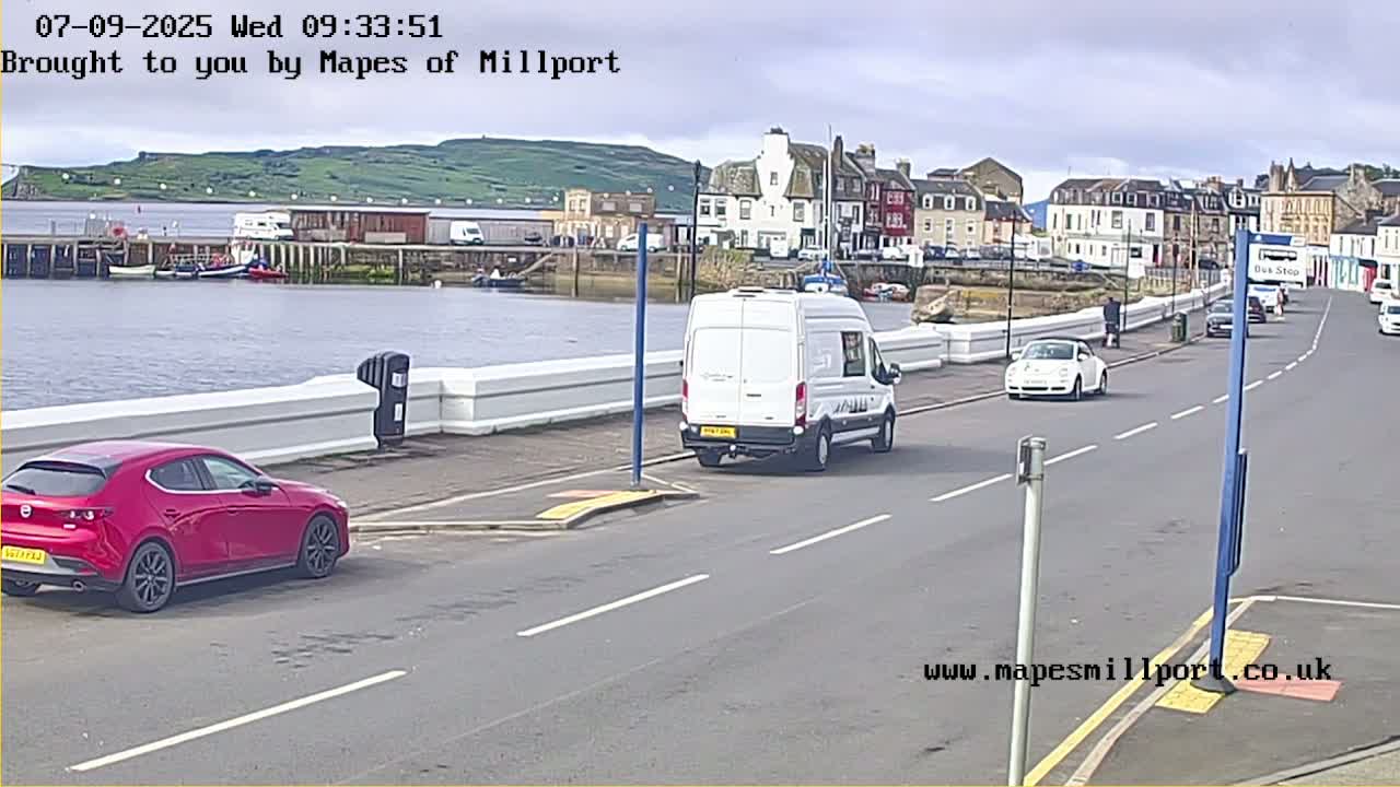 Millport Town & Coast Live Cam - Millport, North Ayrshire, Ayrshire and Arran, Scotland, United Kingdom