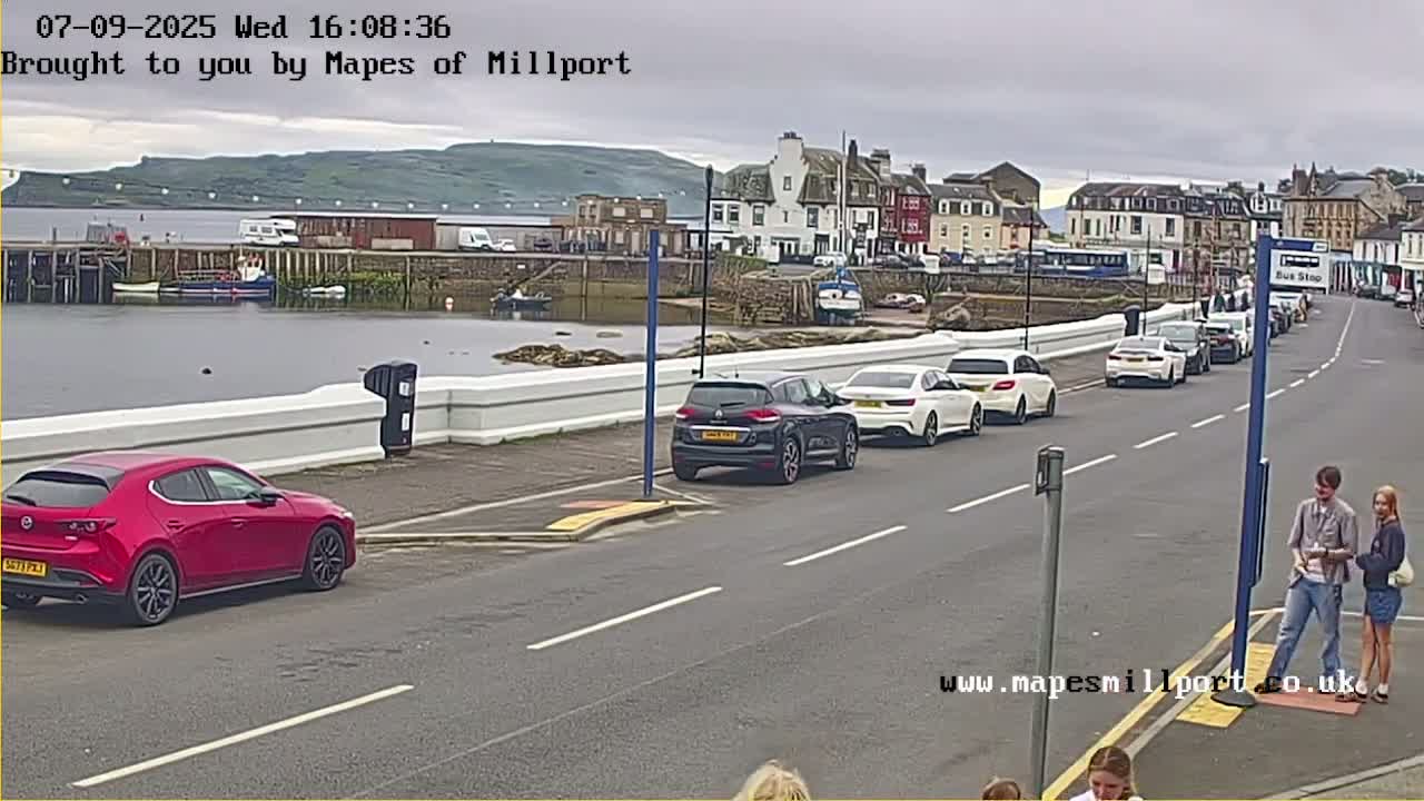 Millport Town & Coast Live Cam - Millport, North Ayrshire, Ayrshire and Arran, Scotland, United Kingdom
