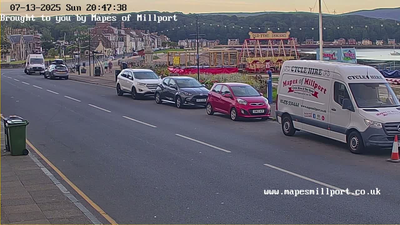 Millport Town & Coast Live Cam - Millport, North Ayrshire, Ayrshire and Arran, Scotland, United Kingdom