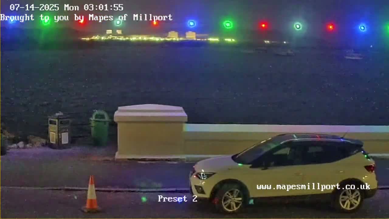 Millport Town & Coast Live Cam - Millport, North Ayrshire, Ayrshire and Arran, Scotland, United Kingdom