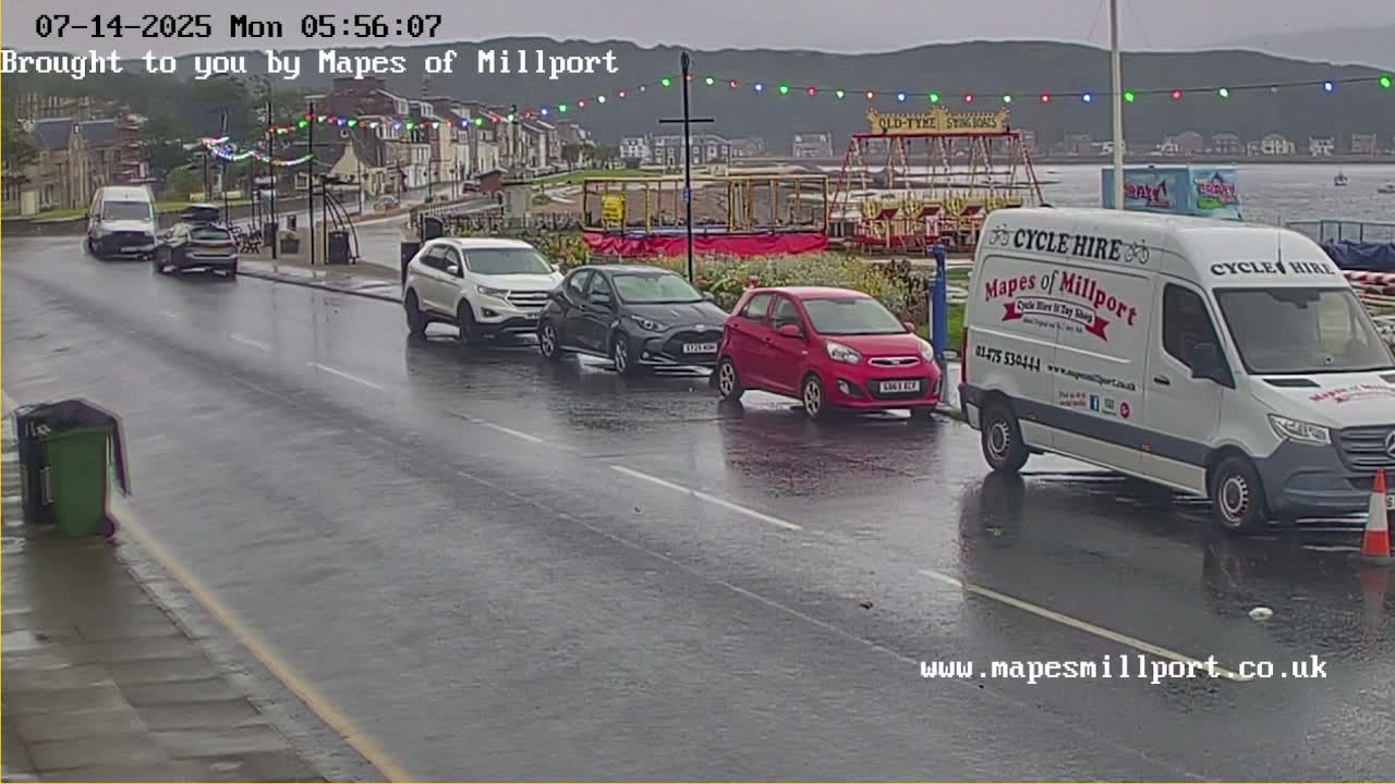 Millport Town & Coast Live Cam - Millport, North Ayrshire, Ayrshire and Arran, Scotland, United Kingdom