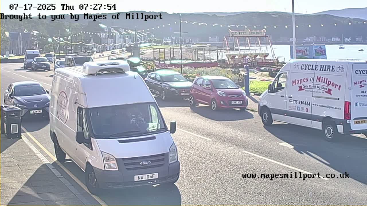 Millport Town & Coast Live Cam - Millport, North Ayrshire, Ayrshire and Arran, Scotland, United Kingdom