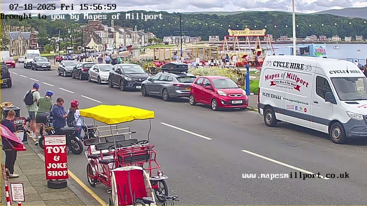 Millport Town & Coast Live Cam - Millport, North Ayrshire, Ayrshire and Arran, Scotland, United Kingdom