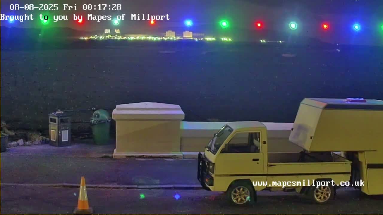 Millport Town & Coast Live Cam - Millport, North Ayrshire, Ayrshire and Arran, Scotland, United Kingdom