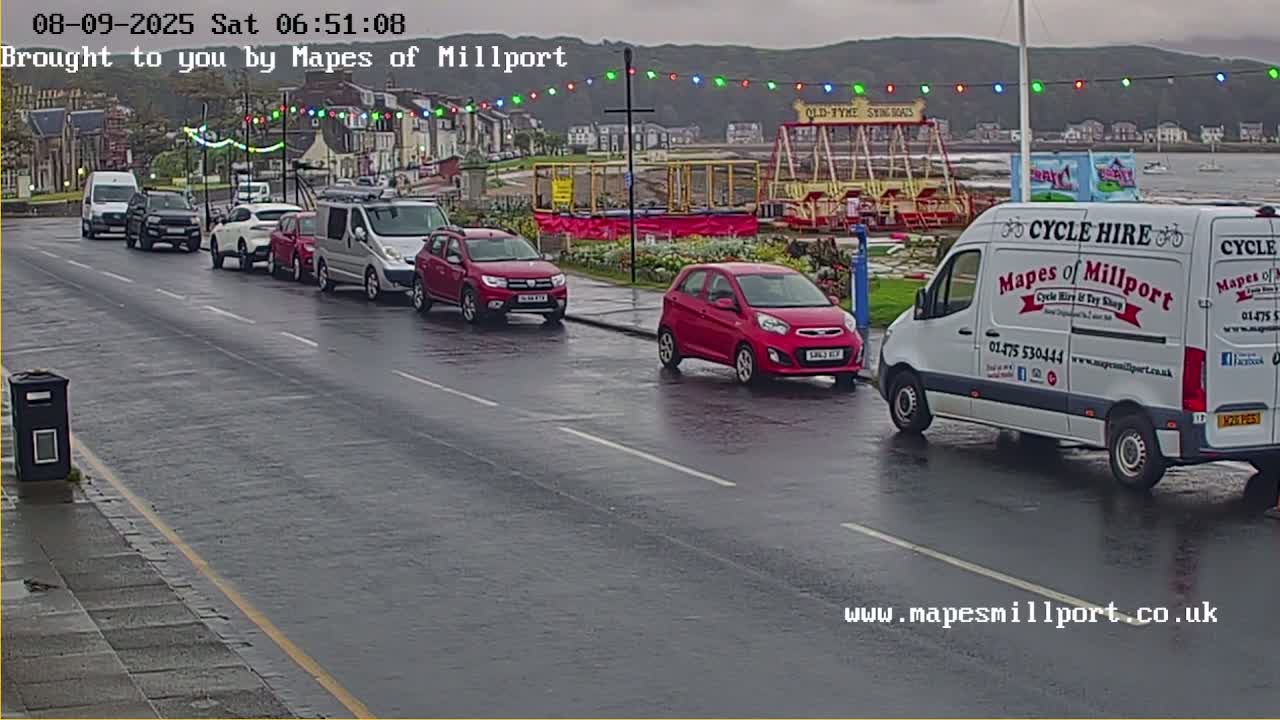 Millport Town & Coast Live Cam - Millport, North Ayrshire, Ayrshire and Arran, Scotland, United Kingdom