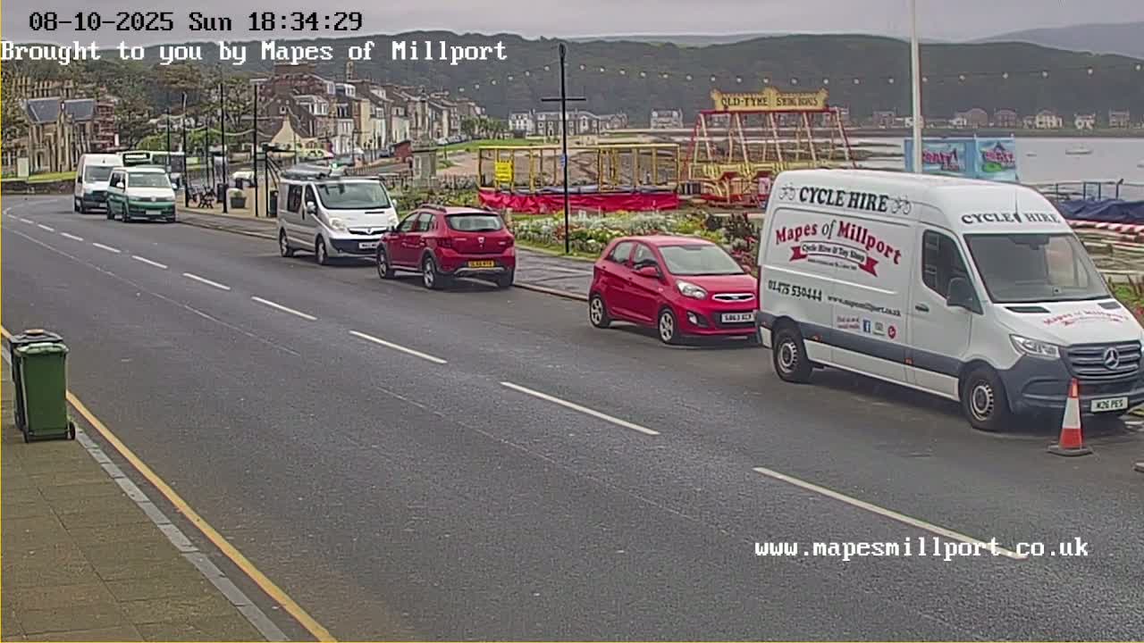 Millport Town & Coast Live Cam - Millport, North Ayrshire, Ayrshire and Arran, Scotland, United Kingdom
