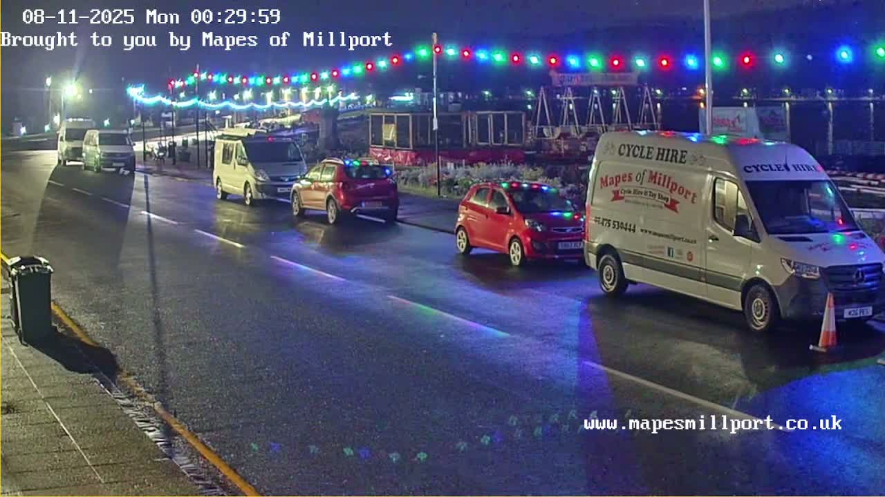Millport Town & Coast Live Cam - Millport, North Ayrshire, Ayrshire and Arran, Scotland, United Kingdom