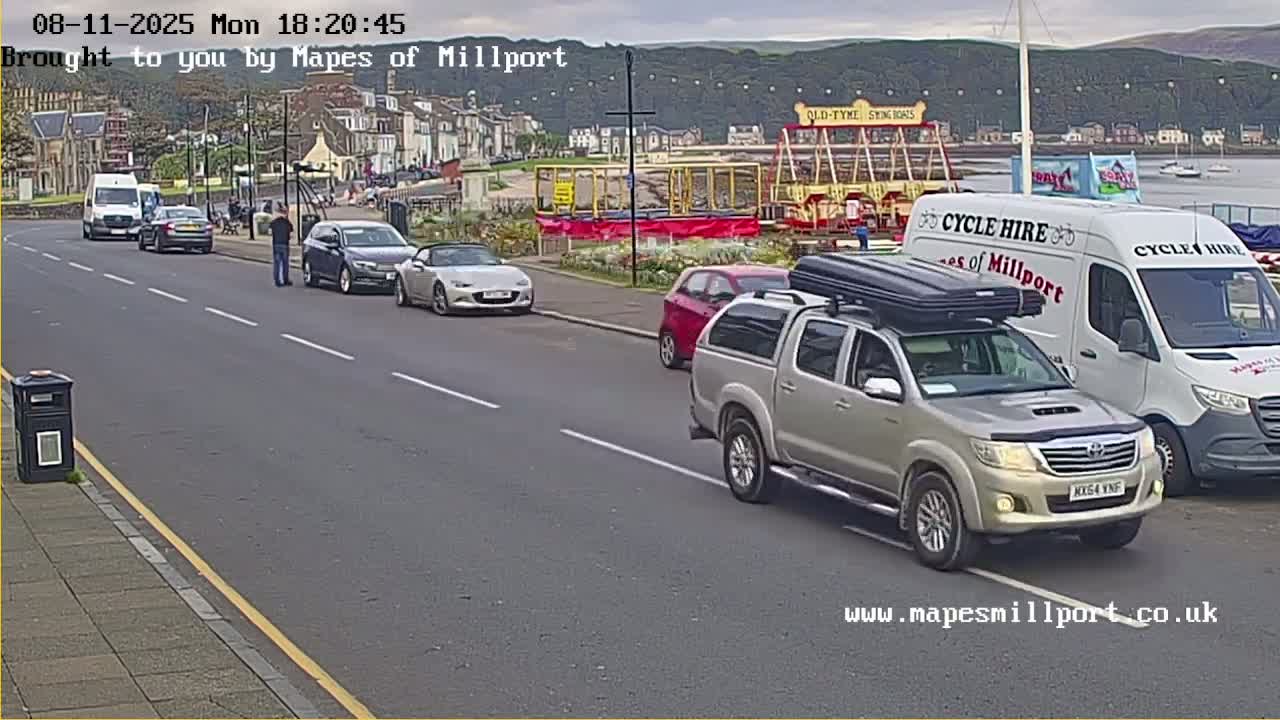 Millport Town & Coast Live Cam - Millport, North Ayrshire, Ayrshire and Arran, Scotland, United Kingdom