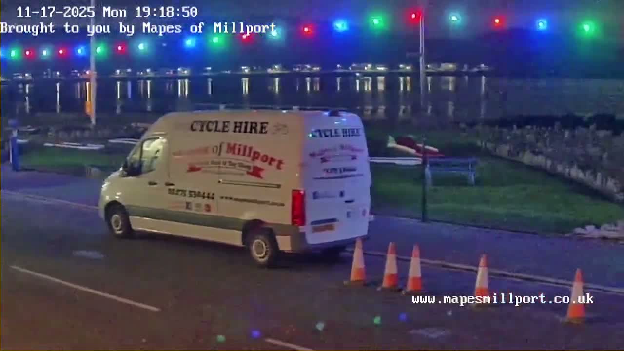 Millport Town & Coast Live Cam - Millport, North Ayrshire, Ayrshire and Arran, Scotland, United Kingdom