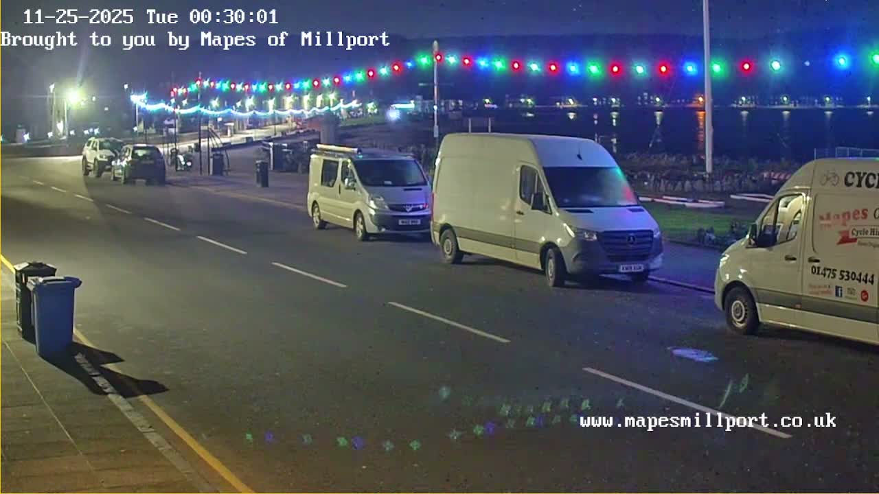 Millport Town & Coast Live Cam - Millport, North Ayrshire, Ayrshire and Arran, Scotland, United Kingdom