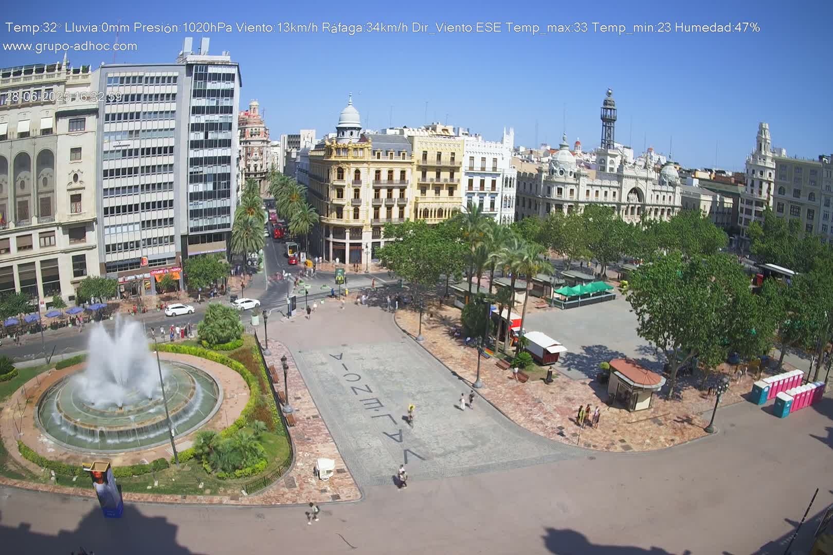 Valencia City , Plaza del Ayuntamiento Square Live Cam - Valencia,  Comunidad Valenciana, Spain