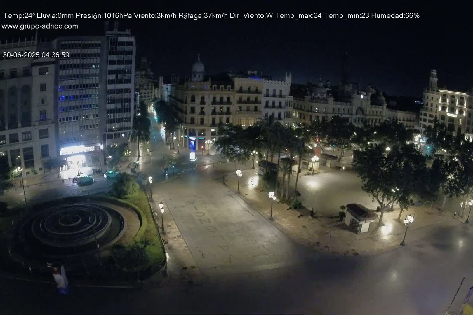 Valencia City , Plaza del Ayuntamiento Square Live Cam - Valencia,  Comunidad Valenciana, Spain