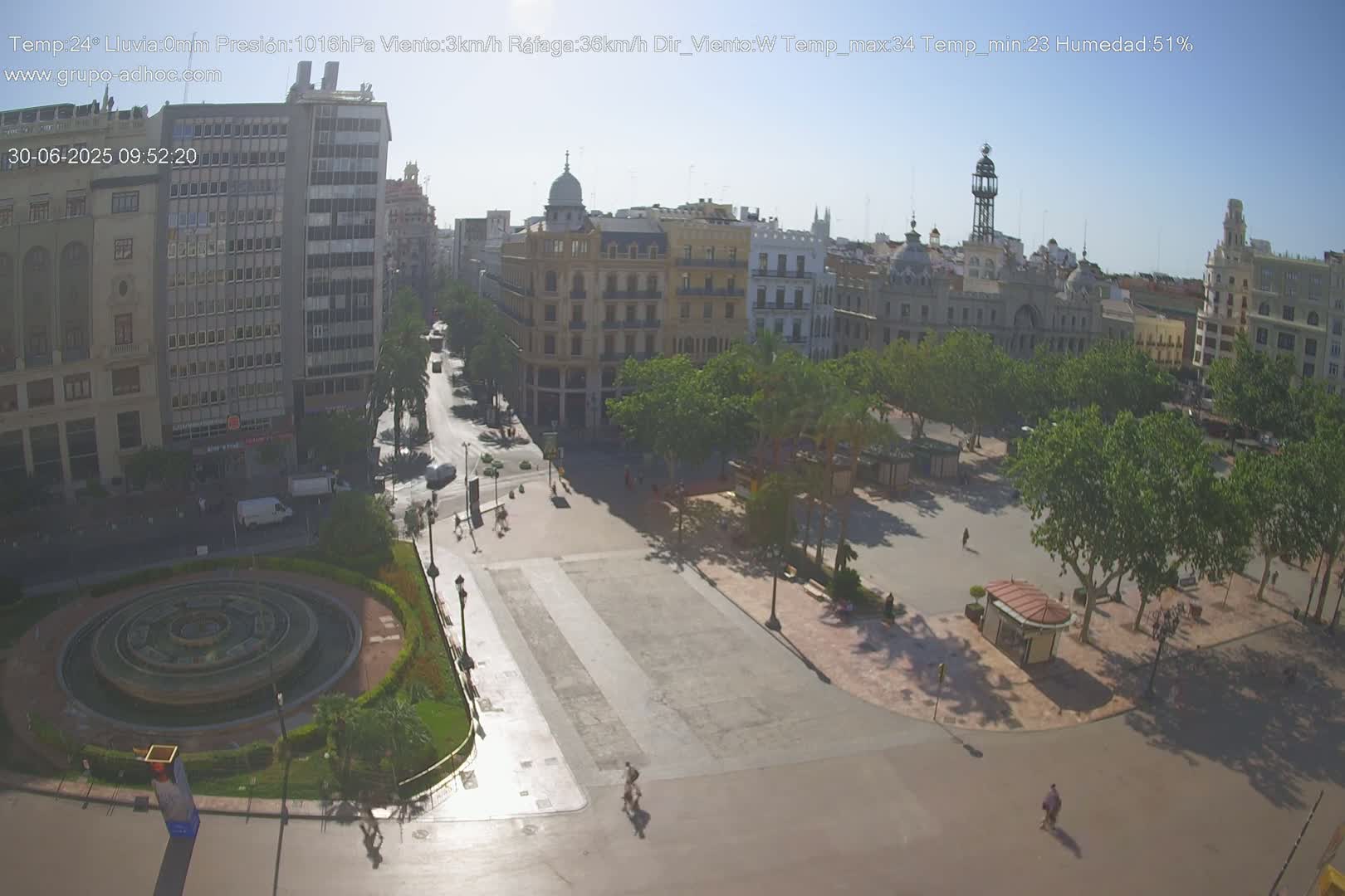 Valencia City , Plaza del Ayuntamiento Square Live Cam - Valencia,  Comunidad Valenciana, Spain