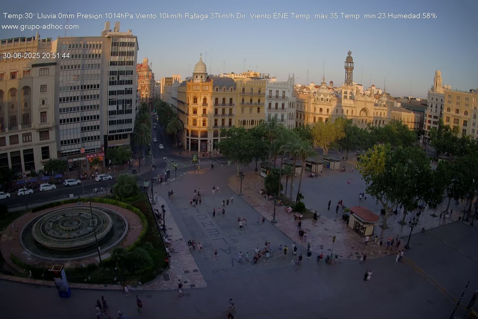 Valencia City , Plaza del Ayuntamiento Square Live Cam - Valencia,  Comunidad Valenciana, Spain