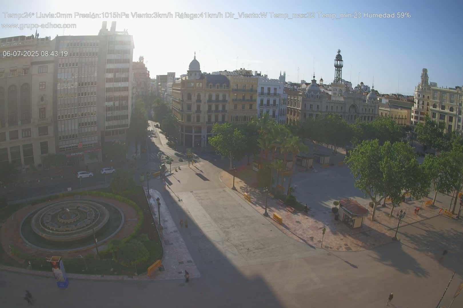 Valencia City , Plaza del Ayuntamiento Square Live Cam - Valencia,  Comunidad Valenciana, Spain