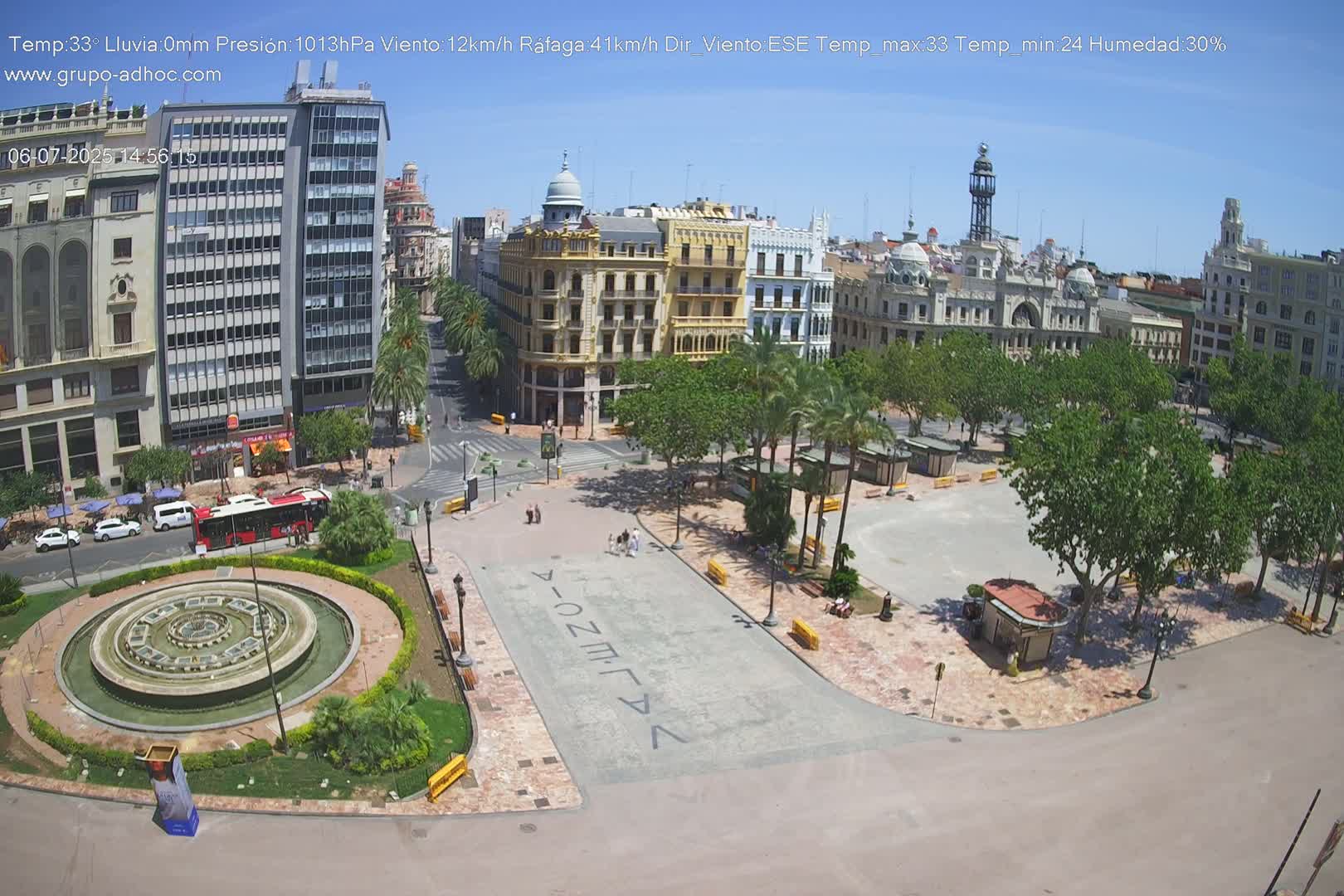 Valencia City , Plaza del Ayuntamiento Square Live Cam - Valencia,  Comunidad Valenciana, Spain