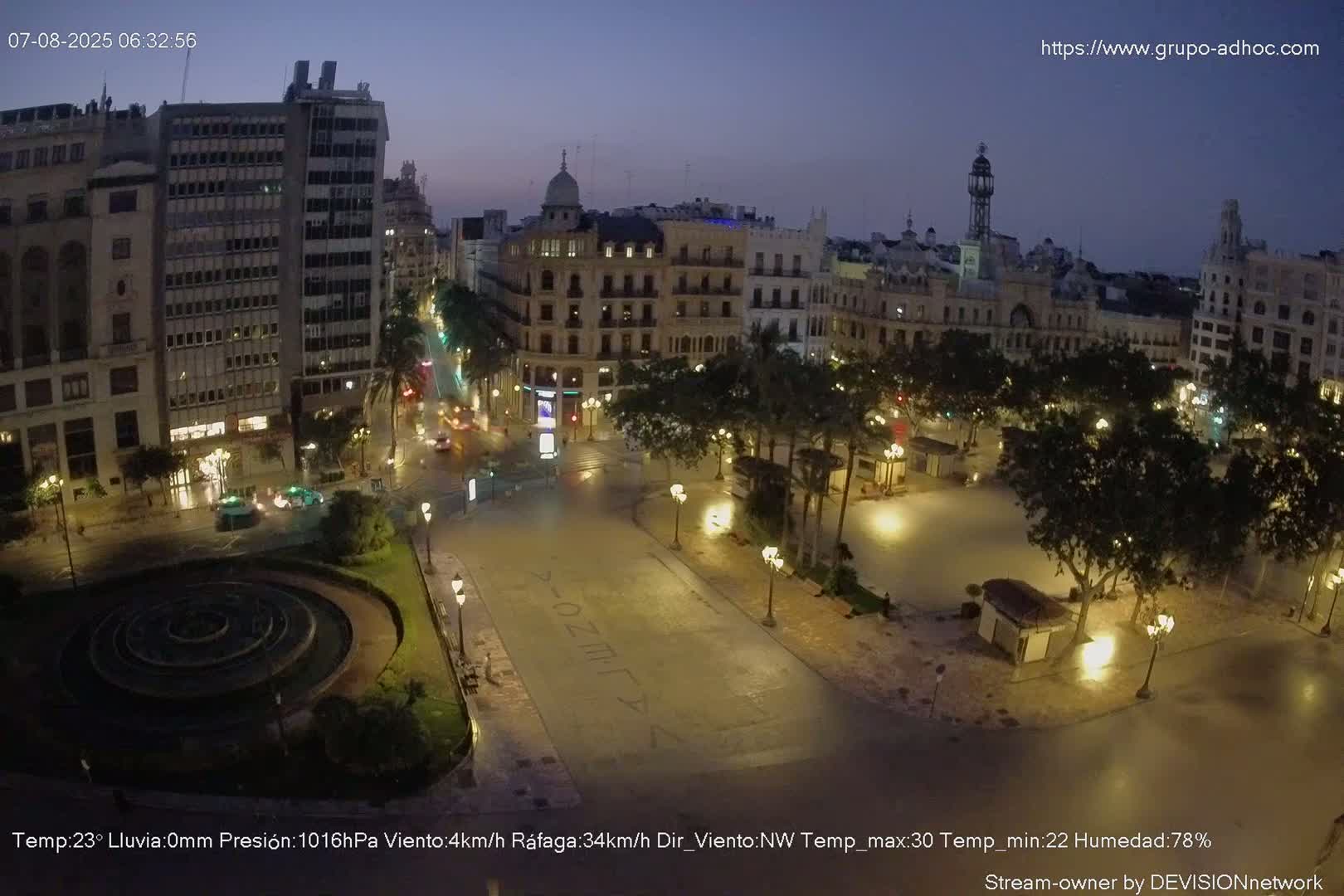 Valencia City , Plaza del Ayuntamiento Square Live Cam - Valencia,  Comunidad Valenciana, Spain